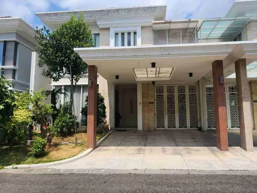 Rumah 2 Lantai Pakuwon Indah