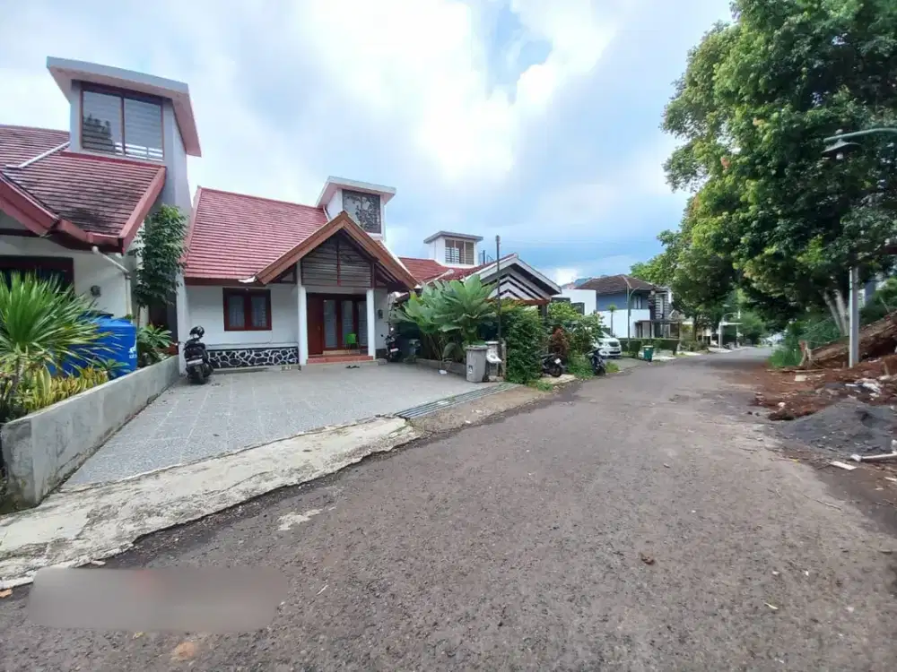 Termurah! Rumah Villa di Resor Dago Pakar Bandung
