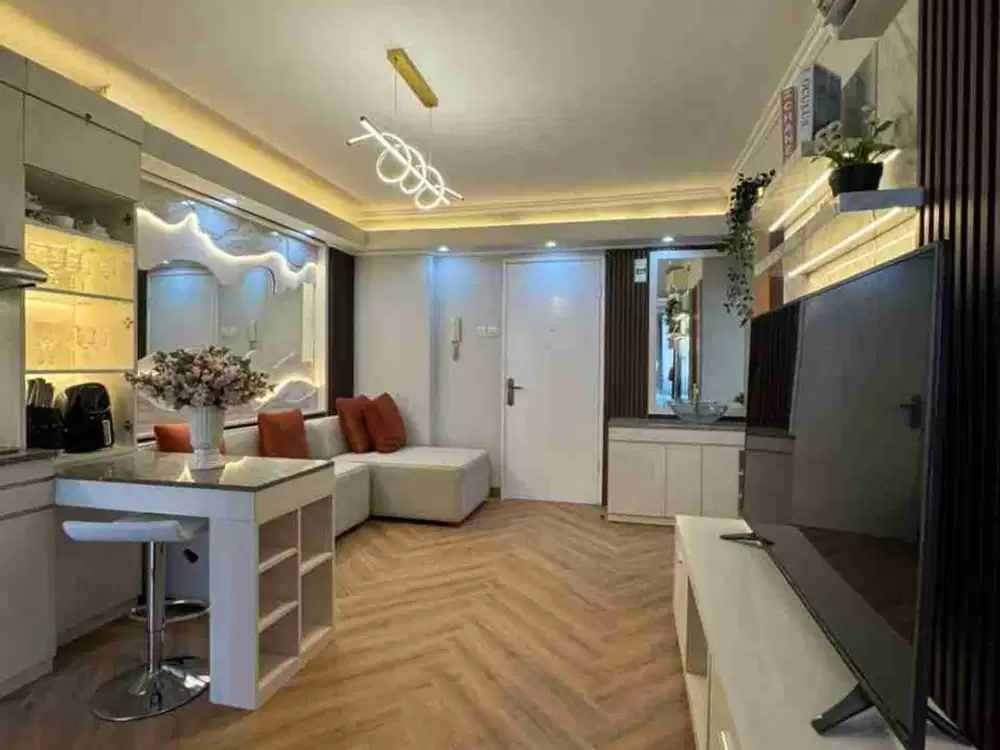 JUAL APT GREEN PALACE KALIBATA
CITY FULL RENOV NEW INTERIOR NEW FURNISH dan ELEKTRONIC