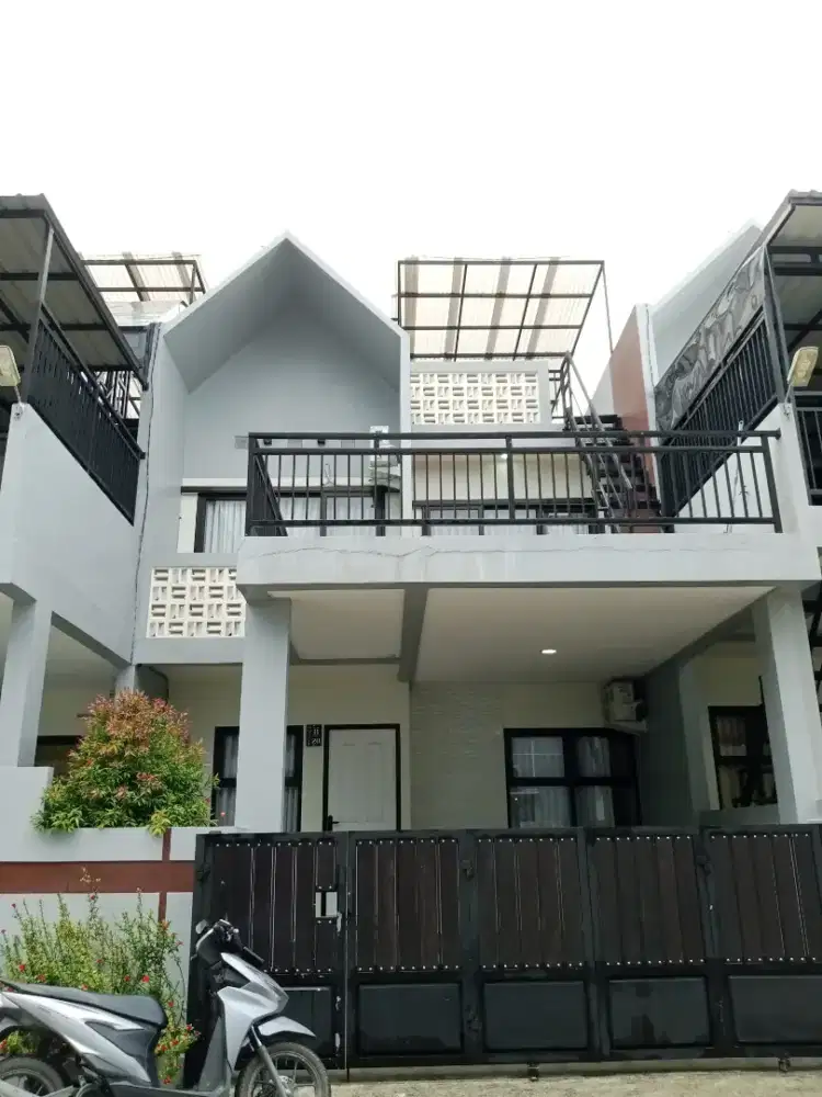 DI KONTRAKAN RUMAH TELINDUNG 120m