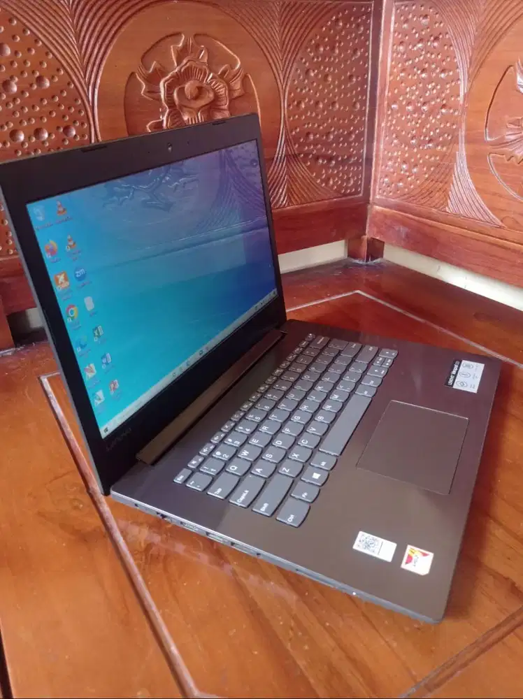 Ready Laptop LENOVO IDEAPAD 330  Prosesor AMD A4 Ram 4 GB SSD 128 GB