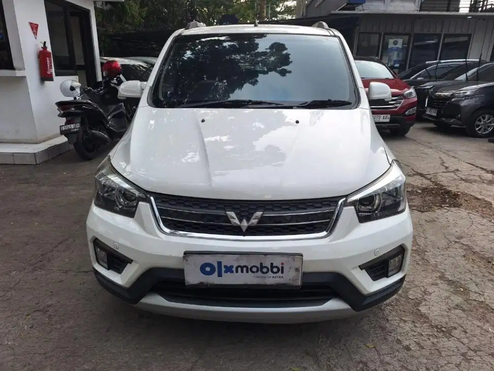 LOW DP Wuling Confero S 1.5 L Bensin-MT 2018 7NJ