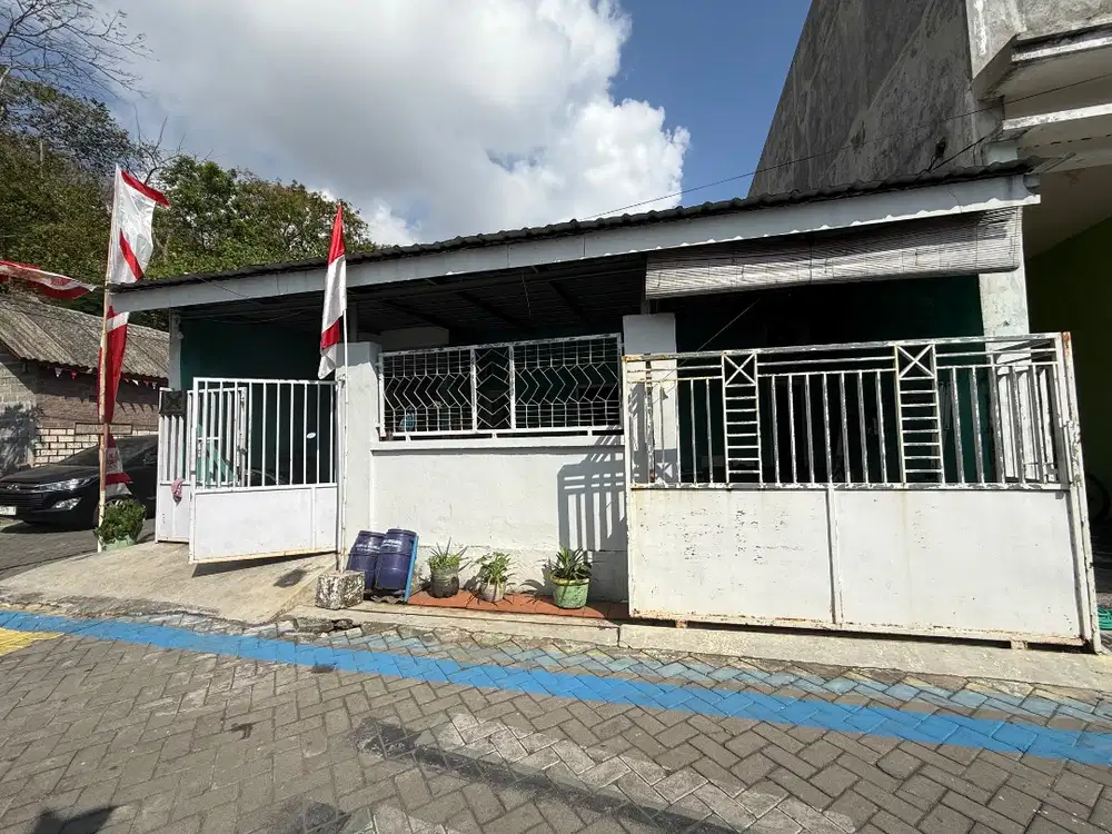 Dijual rumah di pusat kota Gresik