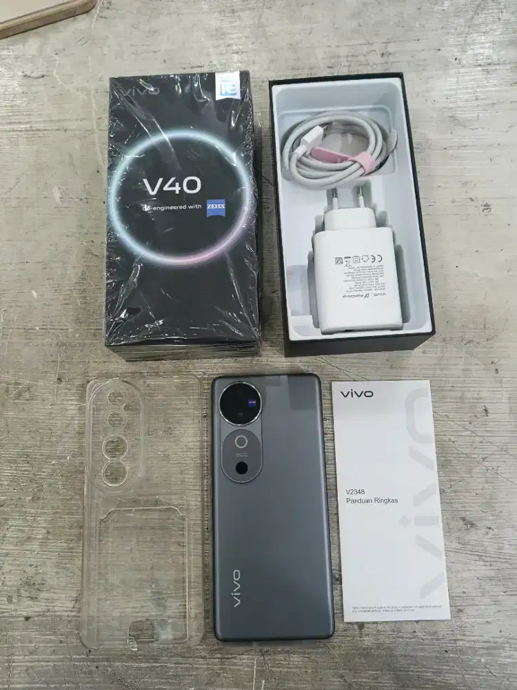 Vivo V40 12/256