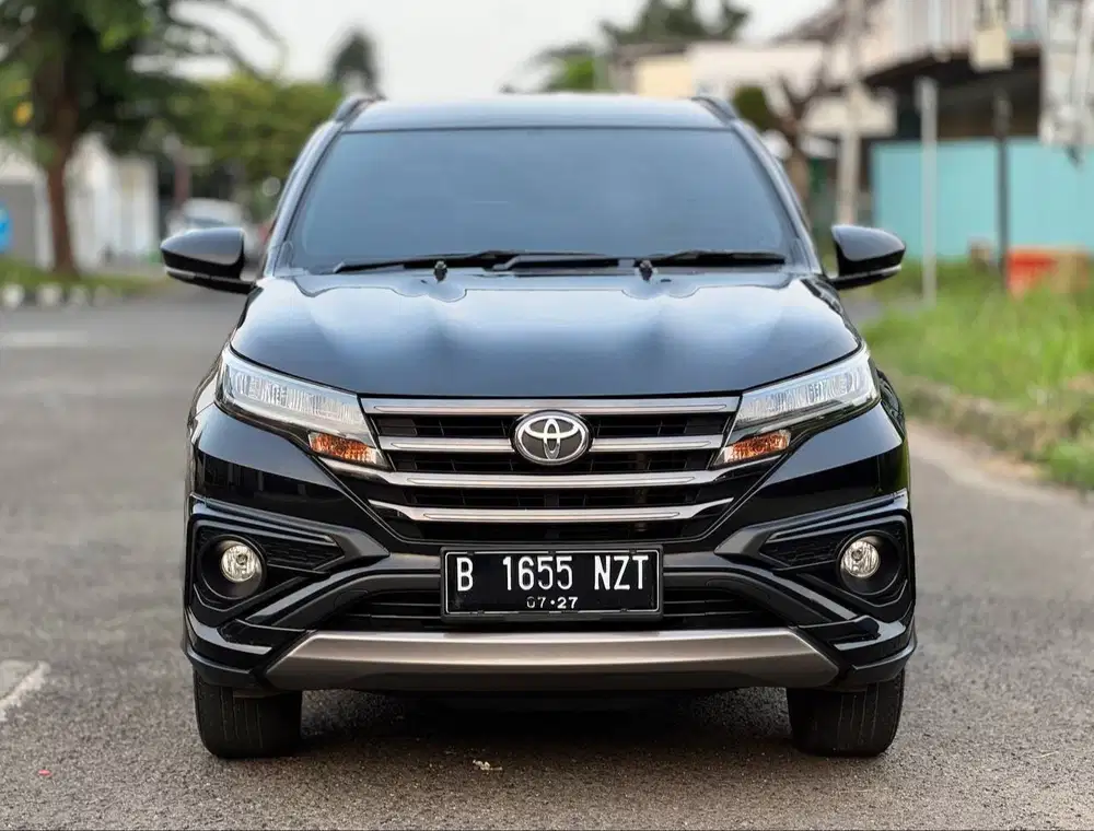 Rush GR 1.5 AT 2022 B1655NZT hitam (Aha Gallery)