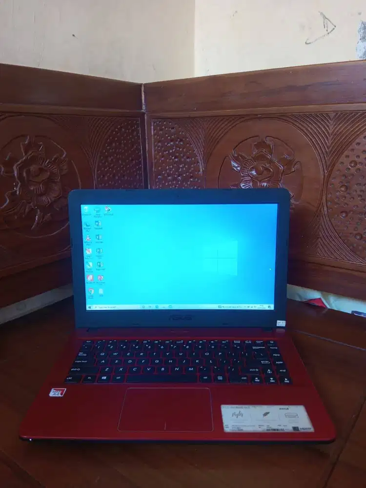 Ready Laptop ASUS X441B  Prosesor AMD A4 RADEON R3 Ram 4 GB HDD 320 GB