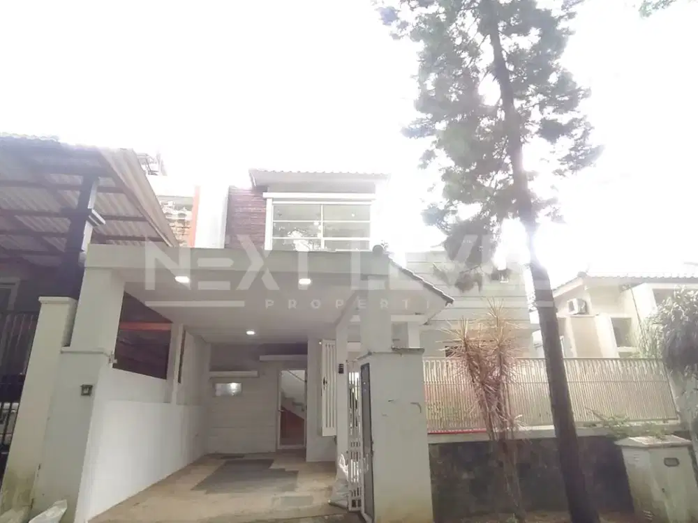 Rumah Terawat Di Villa Puncak Tidar, Ada Kolam Renang. Selangkah Ke Elpico Mall