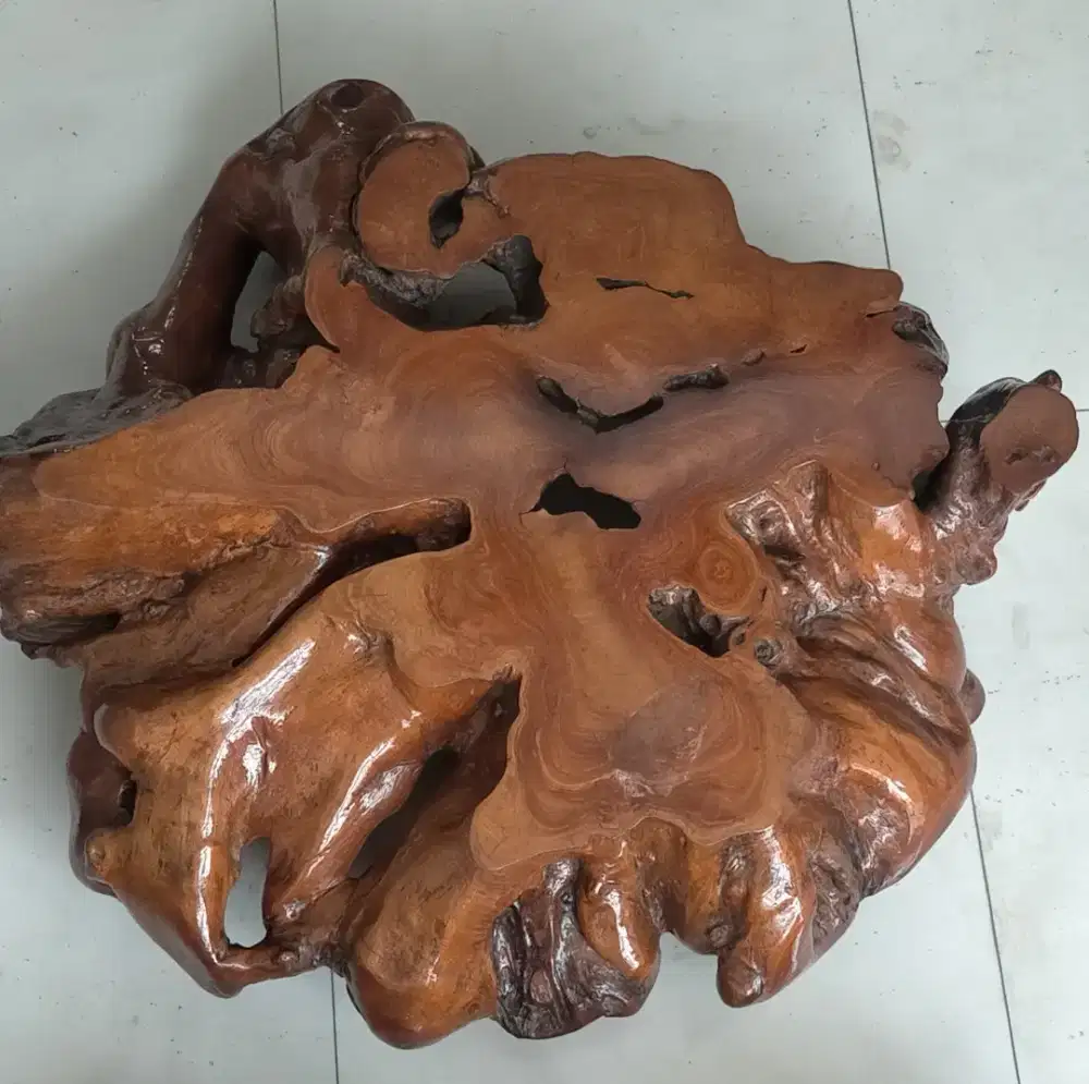 Meja bonggol kayu jati tua