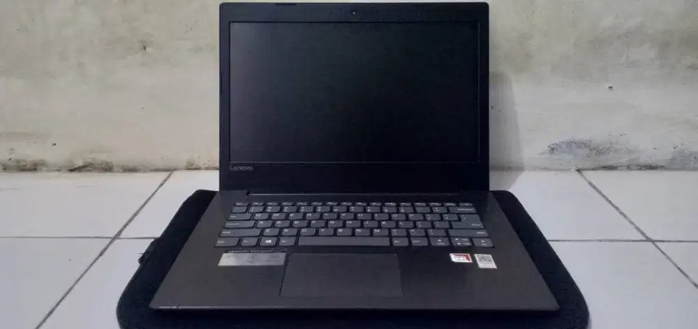 Laptop Lenovo Ideapad 330, AMD A4 Gen 7(Setara Core i3), RAM 8 HDD 500