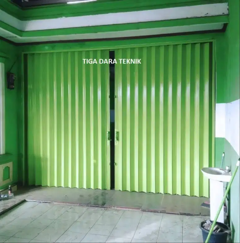 Pintu Besi Lipat Folding Gate untuk Toko & Tempat Usaha