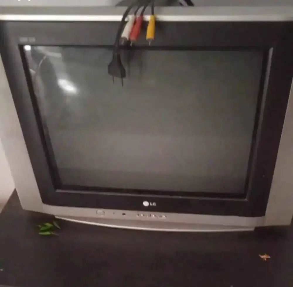 tv tabung LG 32