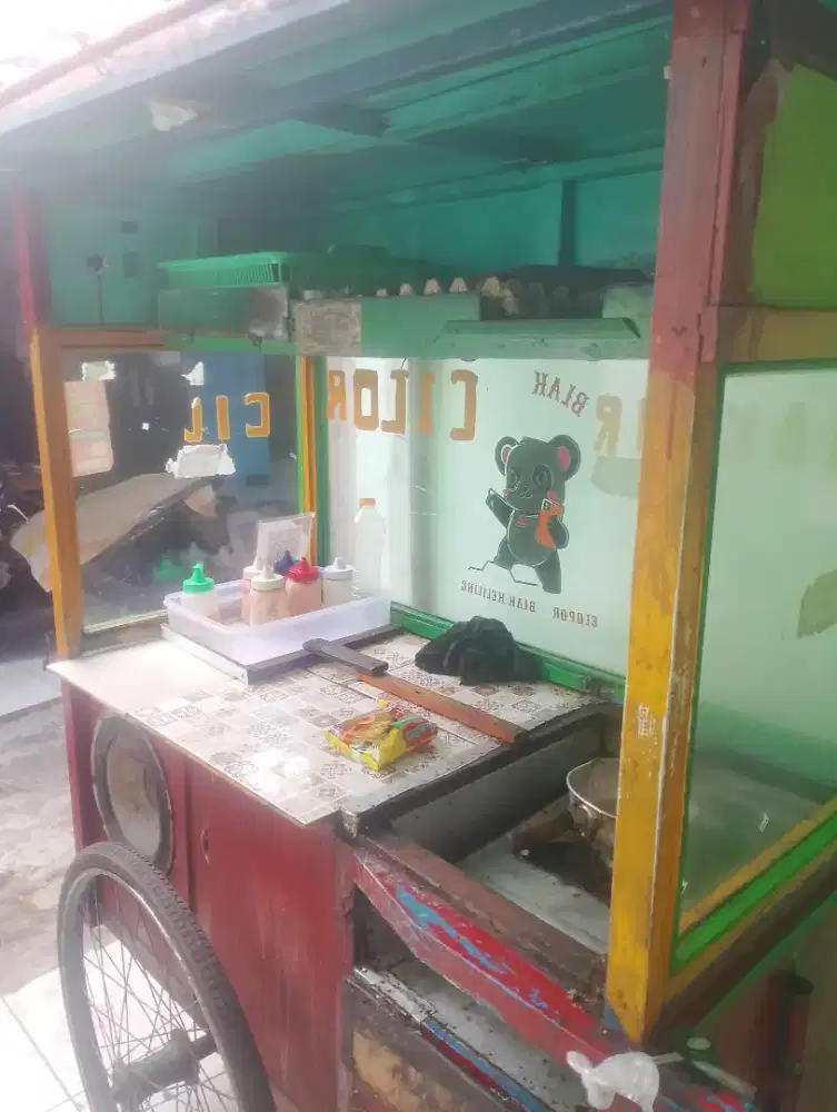Butuh partner kerja buat jualan cilor sistem STOR grobak aja