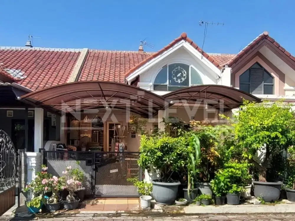 Dijual cepat rumah di Pakuwon city taman mutiara cluster terdepan