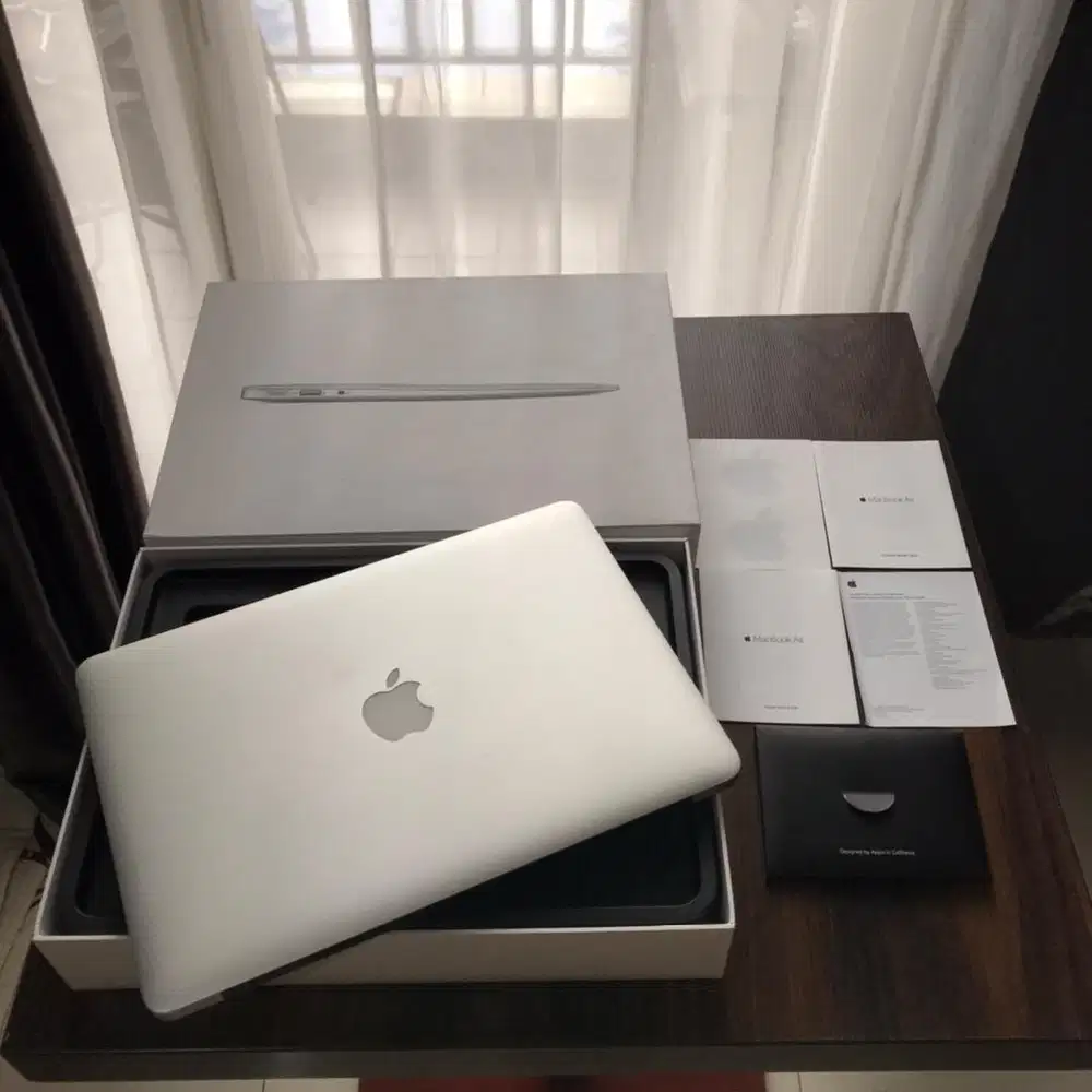Macbook Air 13 ibox 2017 Fullset