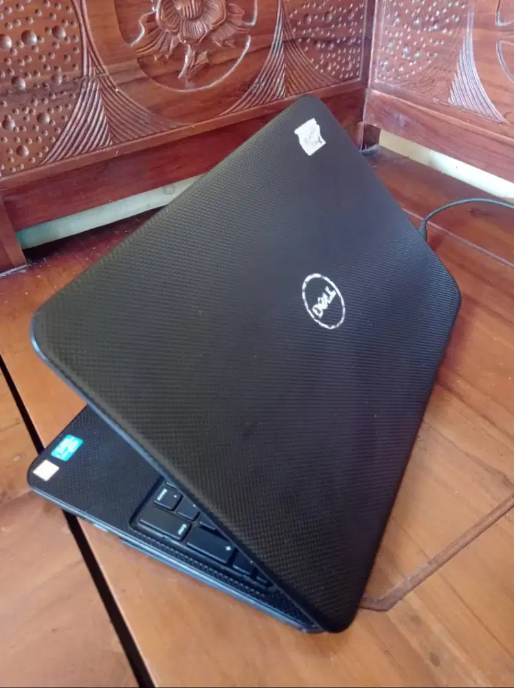 Ready Laptop Dell inspiron 3521  Prosesor Intel Core i3 Ram 6 GB SSD 1