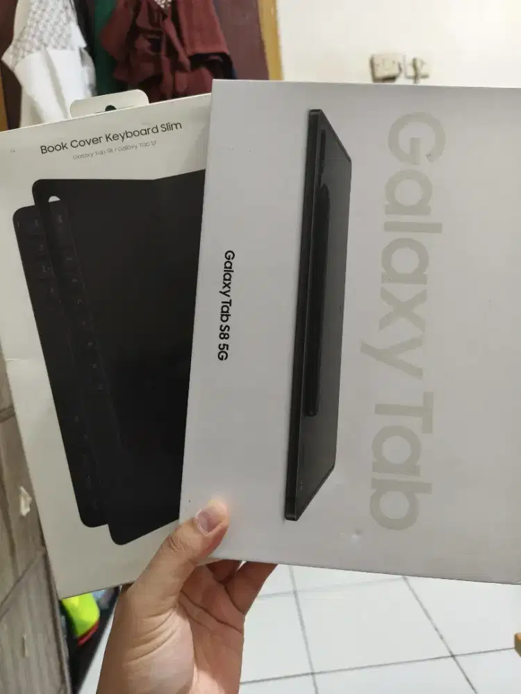 Tab s8 samsung tab s8 5g simcard  nett no nego ada minus baca dulu
