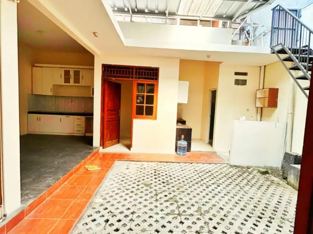 Disewakan Rumah di Kintamani Bali View, Cirendeu Tangerang Selatan