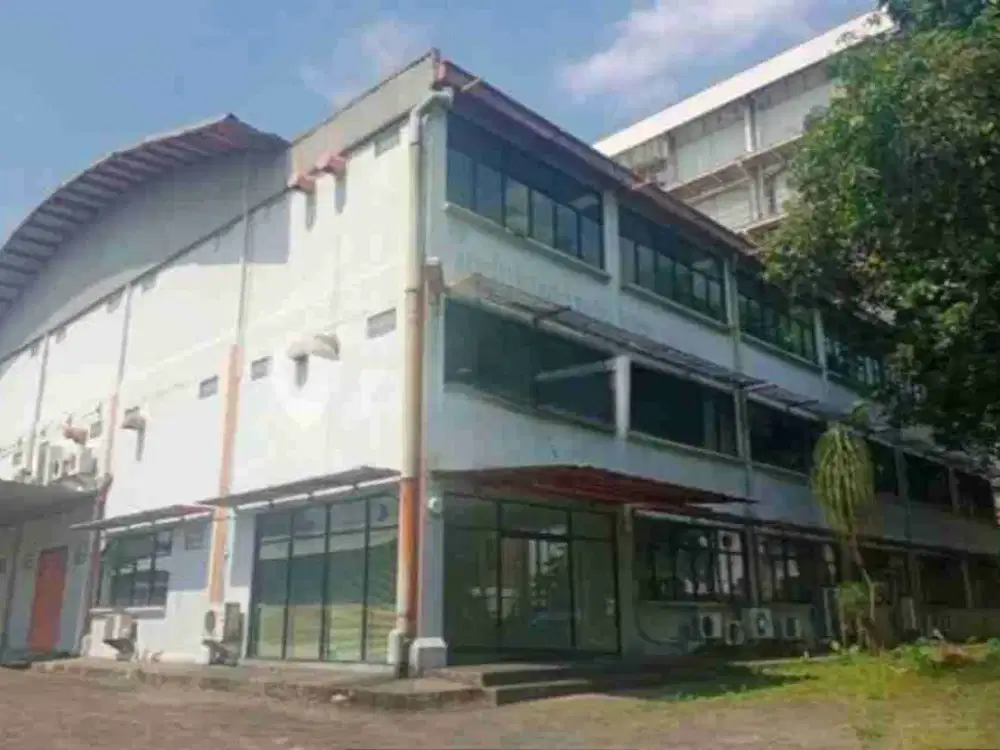 Gudang 3 Lantai Taman Tekno BSD Serpong Siap Pakai Luas 3750m