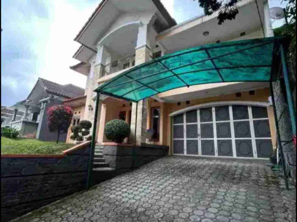 RUMAH TERAWAT HARGA MURAH SETIABUDI REGENCY BANDUNG