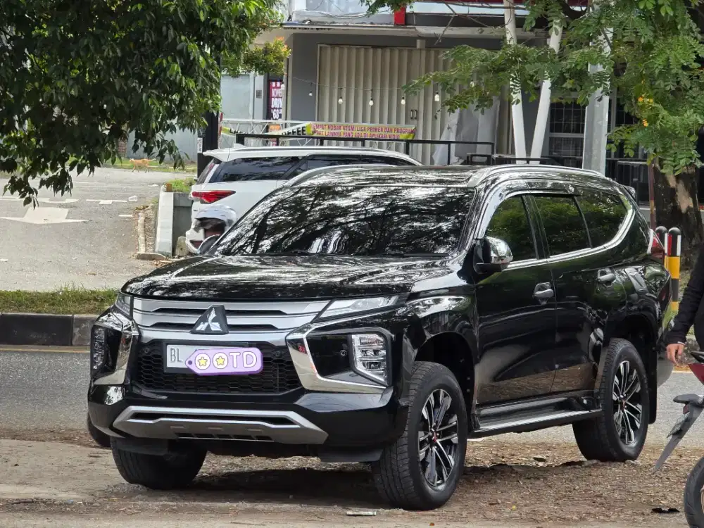 PAJERO DAKKAR 4X2 METIC 2022 BL