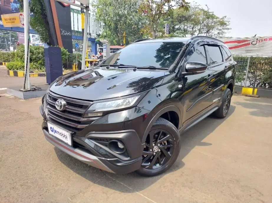 LOW DP Toyota Rush 1.5 TRD Sportivo Bensin-AT 2019 FYF