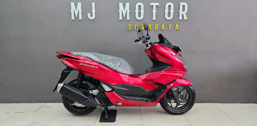 Honda PCX 160 CBS Tahun 2024
