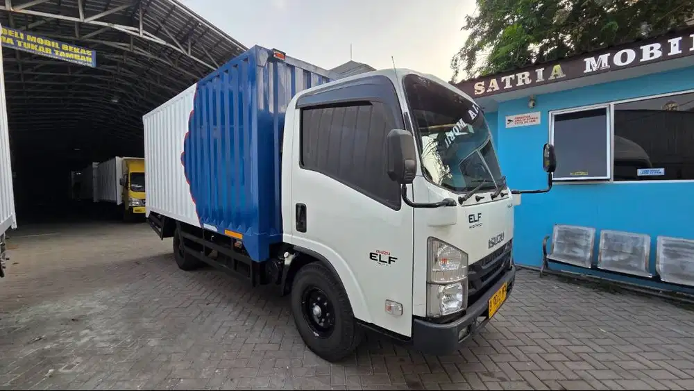 Isuzu Elf NLR 85 Long E4 120PS 4R Pwr Str + Box Besi - 2025