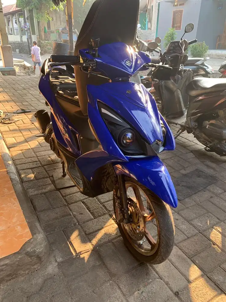 Suzuki Skydrive Blue