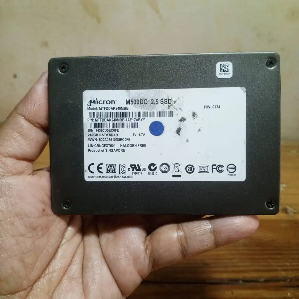 SSD Sata 240 GB Micron siap pakai
