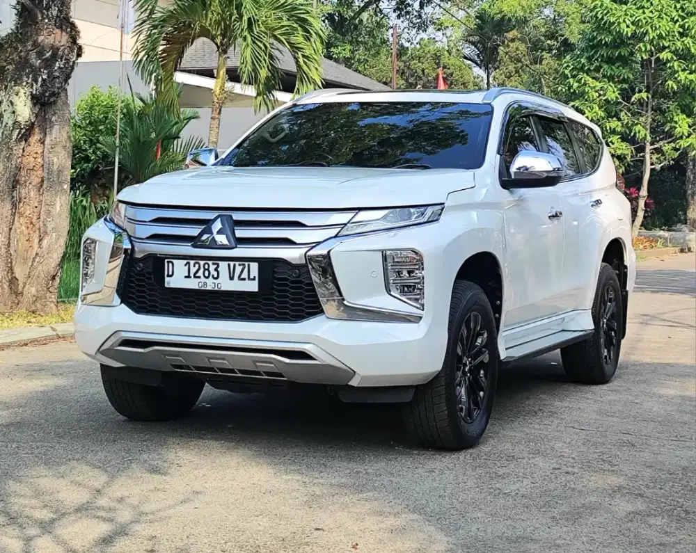 PAJERO SPORT DAKAR 2.4L AT 2021 KM 62rb RECORD MITSUBISHI BANDUNG