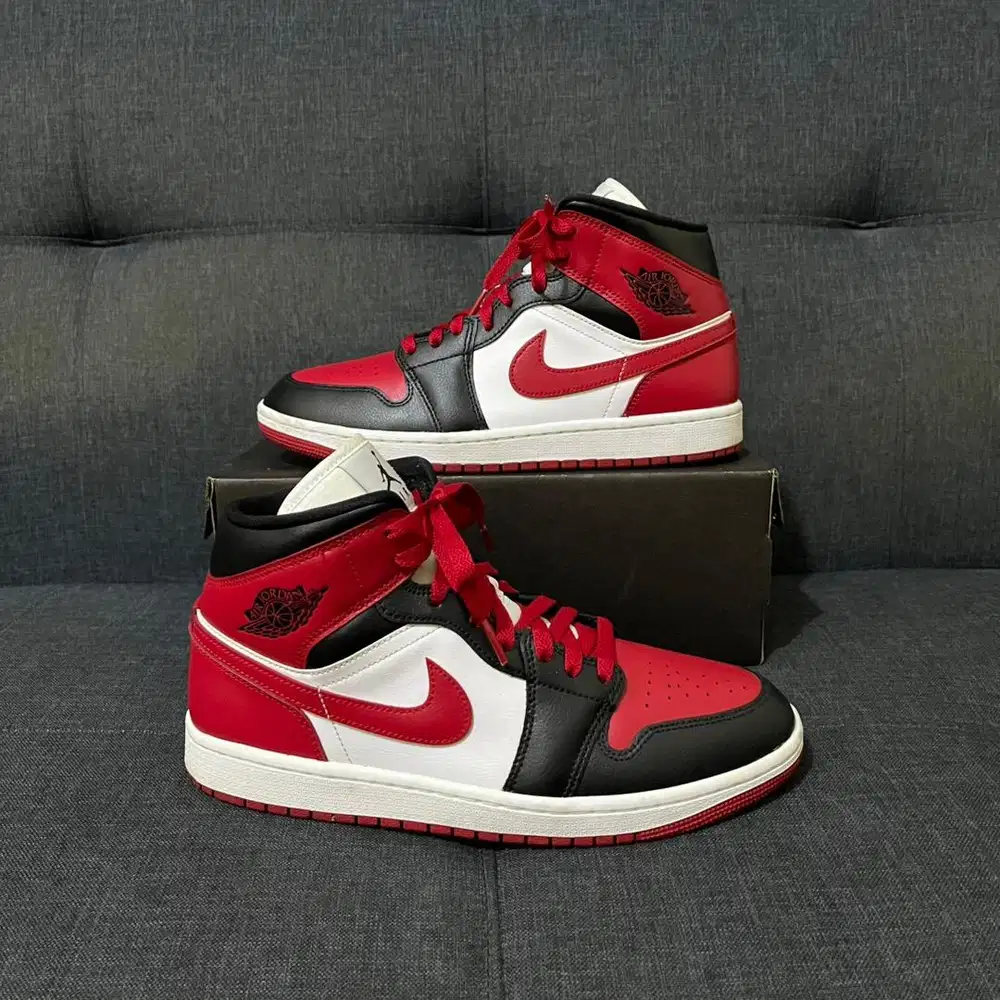 Sepatu Nike Air Jordan 1 Mid Alternate Bred Toe Size 41 Second Origina