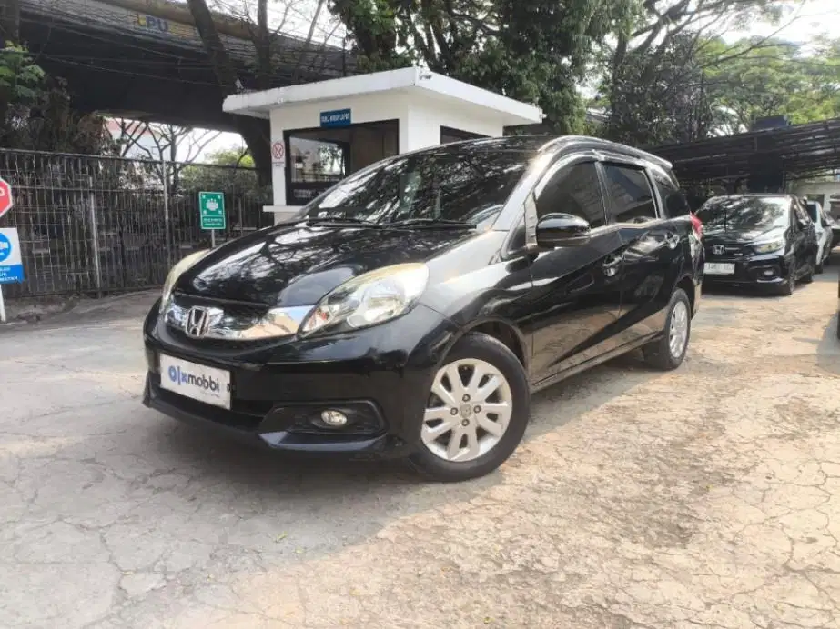 LOW DP Honda Mobilio 1.5 E Bensin-AT 2016 UAG