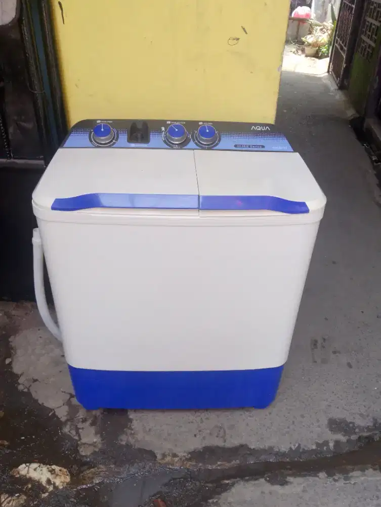 Mesin Cuci Aqua 8Kg