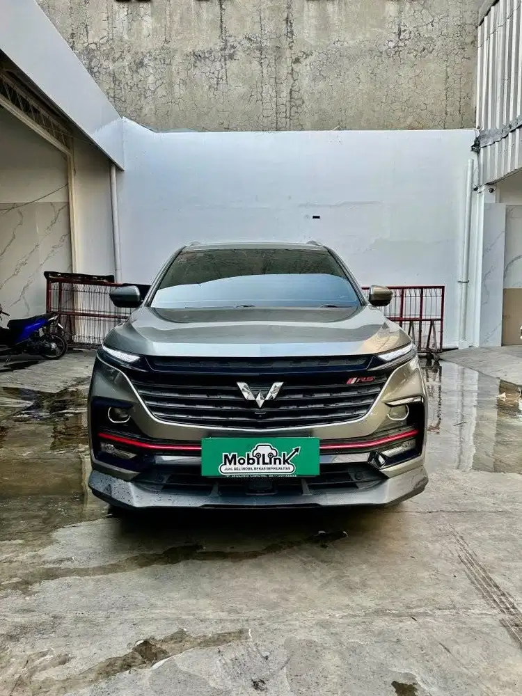 Wuling Almaz RS Matic 7 seater