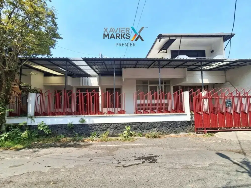 Dijual Rumah 2 Lantai Dekat Pusat Kota di Tidar Bawah Malang
