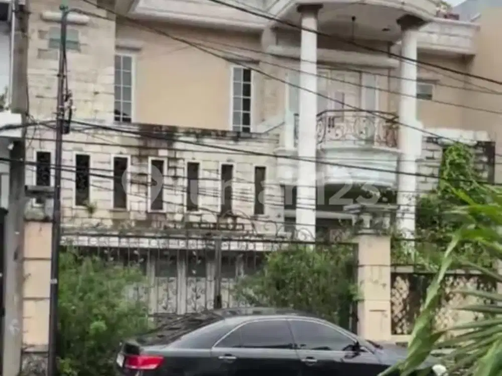 Dijual Rumah Tua Di.citra Garden