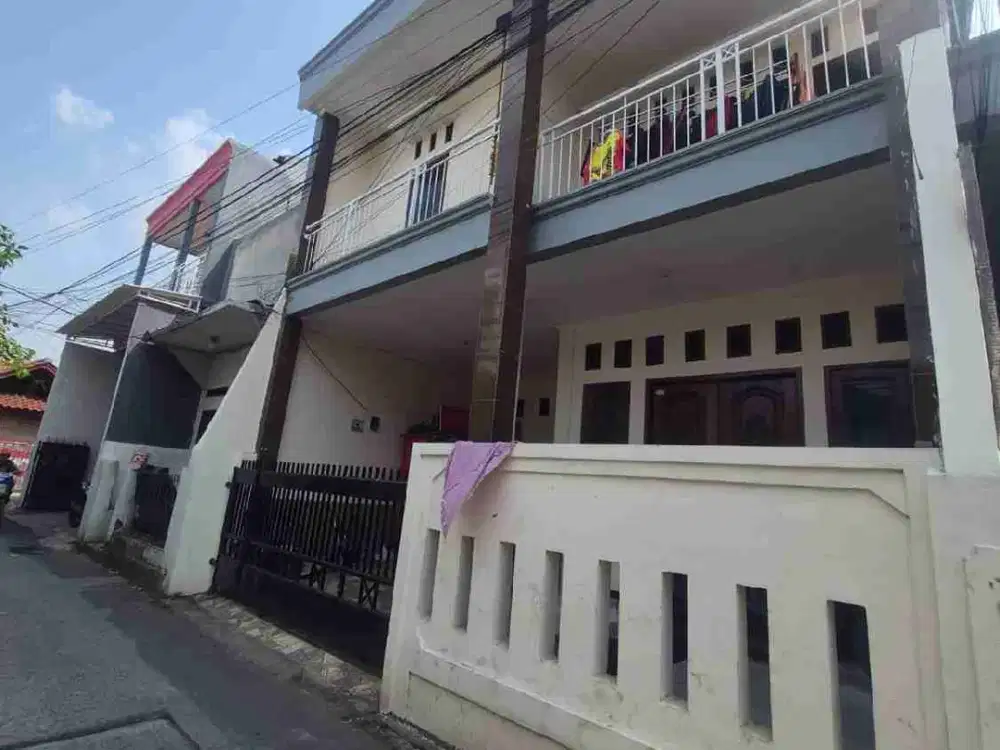 Dijual Cepat Rumah 2 Lantai Siap Huni Bisa KPR