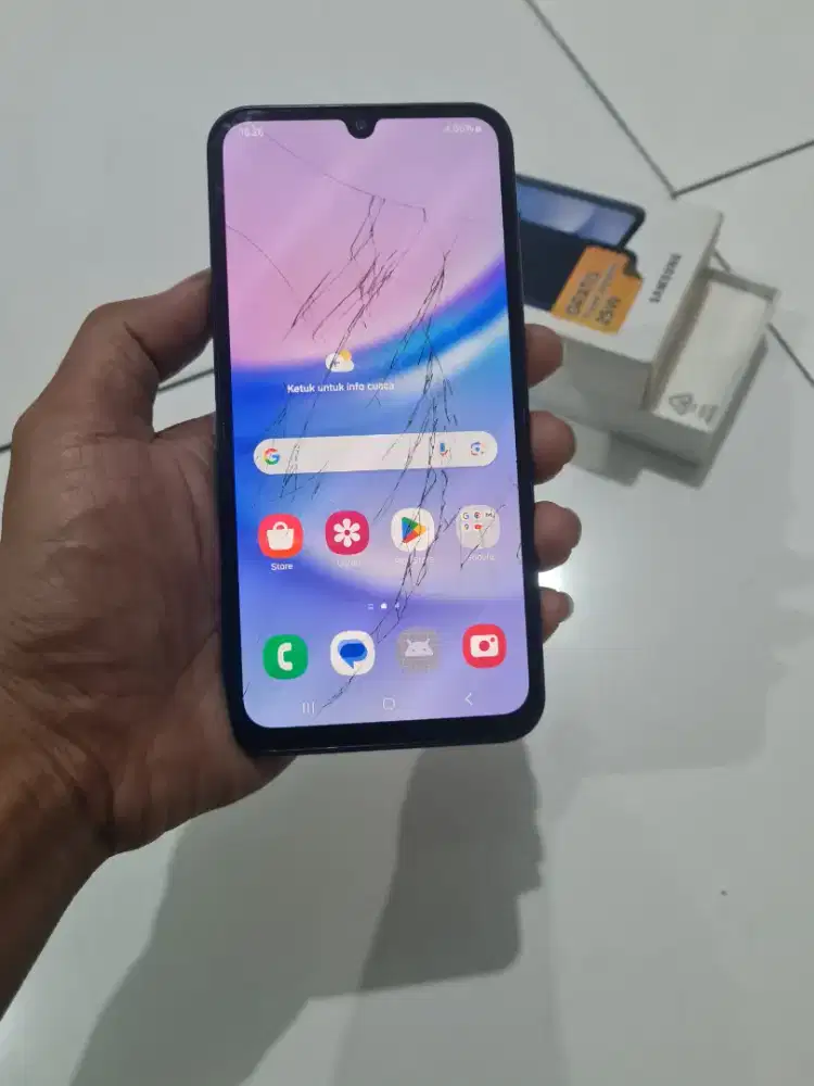 Samsung A15 (8/128)