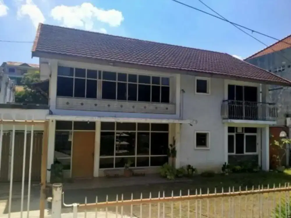 Rumah Luas Tengah Kota Dekat Simpang Lima Semarang A5742