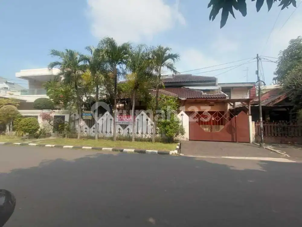 Dijual Rumah di Taman Aries, Dekat dengan Sekolah dan Strategis