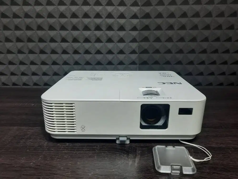 Dijual Proyektor NEC V332X
