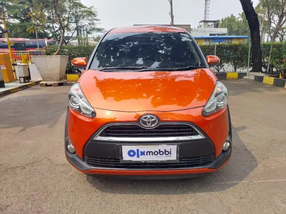 LOW DP Toyota Sienta 1.5 V Bensin-AT 2016 SOH