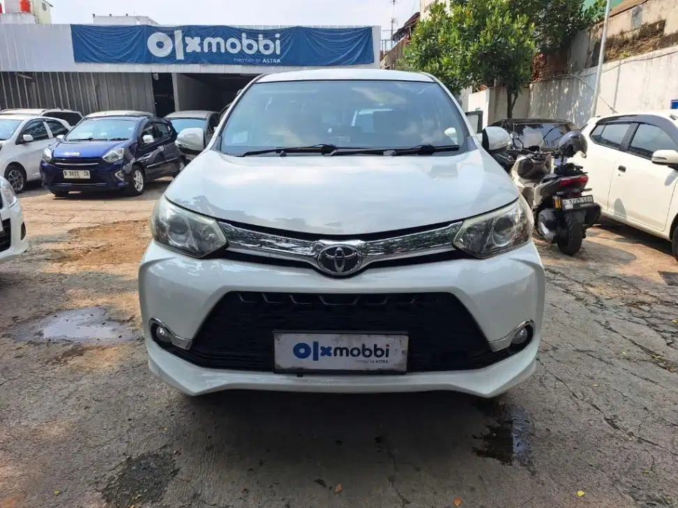 LOW DP Toyota Avanza 1.5 Veloz Bensin-AT 2016 VZD