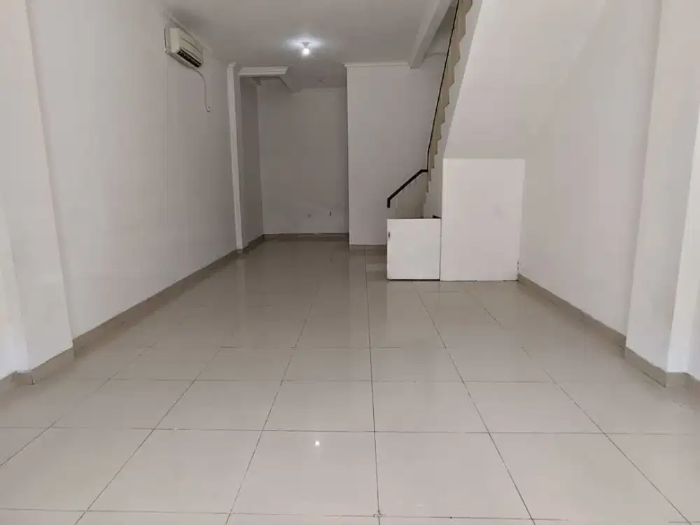 Disewakan Ruko 3 Lantai Grand Galaxy City Bekasi