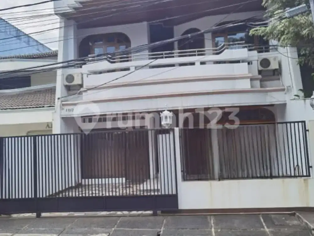 Dijual Rumah di Taman Aries