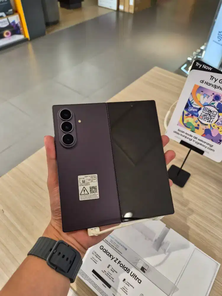 SAMSUNG GALAXY ZFOLD8 ULTRA