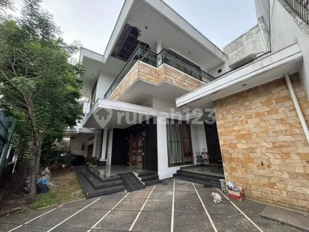 Dijual Rumah Dipuri Indah.kondisi.bagusdepan Rumah