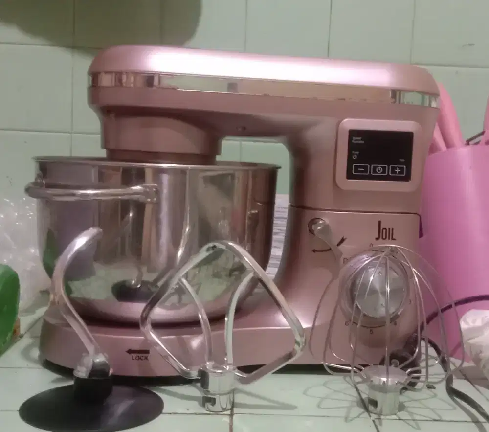 Stand mixer kue merk joil