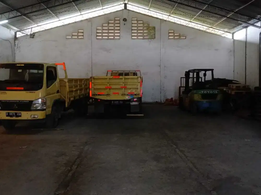 Disewakan gudang kapuk nusa indah poglar akses kontainer 40 feet
