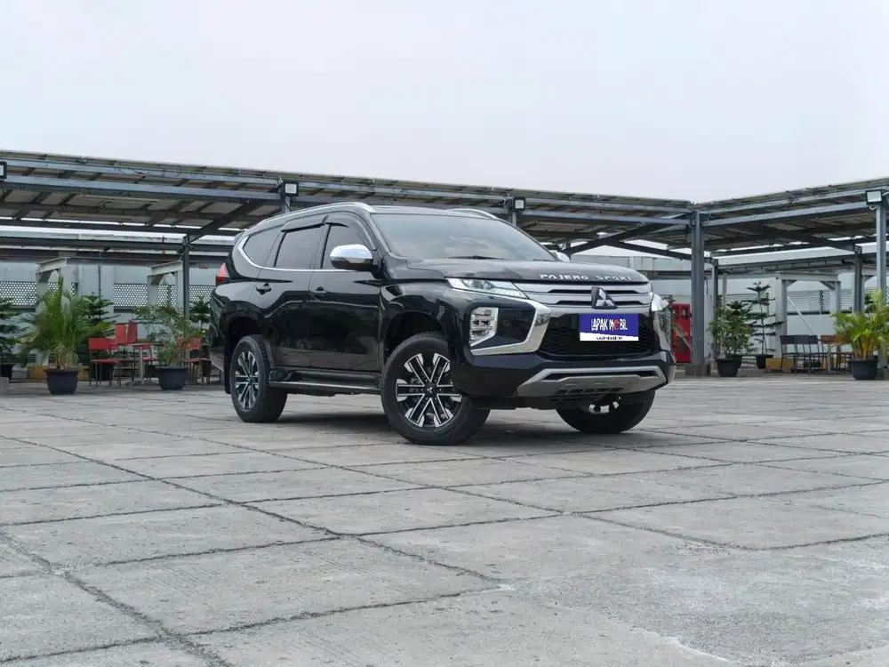 Mitsubishi Pajero Sport 2.4 Dakar 2023 Km 41rb Pakaian Pribadi